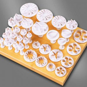 33 Piece Fondant Cutter